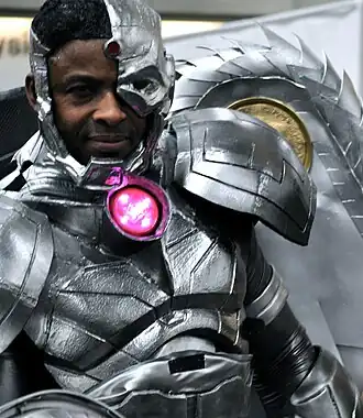 Cosplay de Cyborg à la San Diego Comic-Con de 2013.