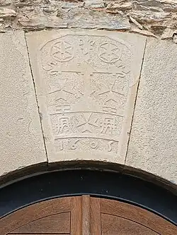 Clef de voûte de la porte sud.