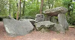 Image illustrative de l’article Dolmen des Pierres-Folles (Commequiers)