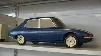 Une maquette de prototype de M35