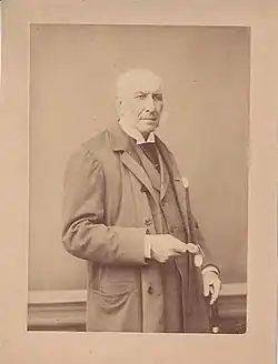 Constant Poelaert (1827-1898), avocat à la Cour d’Appel de Bruxelles, époux d'Ernestine Jacobs.