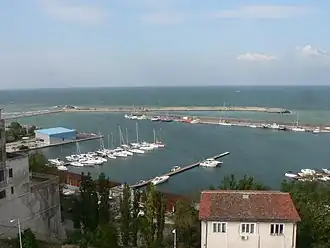 Port de pêche et de plaisance.