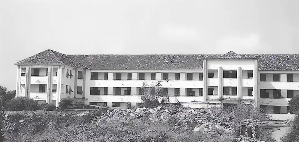 voir la légende ci-après