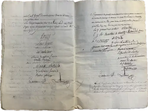 Contrat de mariage de Louis des Escotais signé le 17 juin 1771 par Louis XV et la famille royale