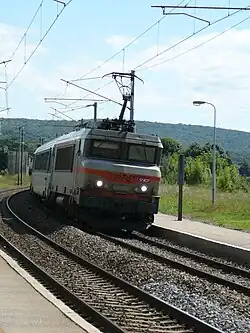 Gare d'Arc-et-SenansPassage du train Corail no&nbsp;4314 Lyon-Strasbourg à 100 km/h