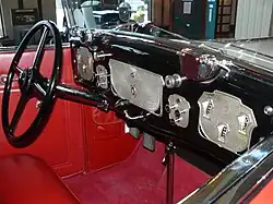 Tableau de bord Art déco