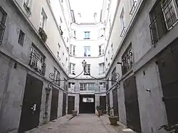 Cour de l'hôtel de la Cité