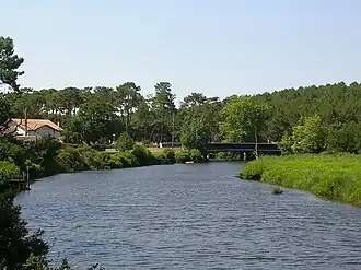 Le pont des Trounques, édifié par l'architecte Saint-Monod en 1931
