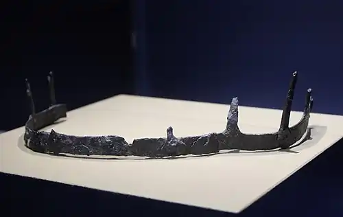 Couronne cérémonielle en fer, IIe – IIIe&nbsp;siècle, mithréum II de Güglingen.