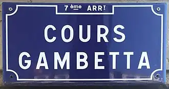 Voir la plaque.