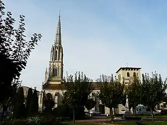 L'église Saint-Jean-Baptiste.