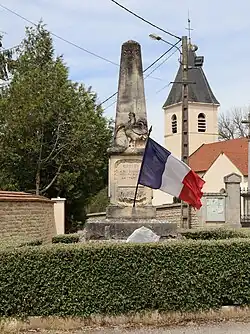 Monument aux morts.