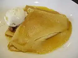 Crêpe Suzette à la vanille