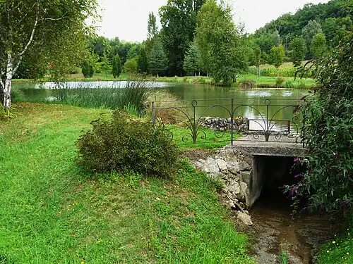 L'étang inférieur du Moulin blanc.
