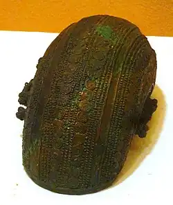 Bol en bronze d'Igbo-Ukwy du IXe&nbsp;siècle.