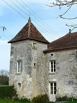Pigeonnier d'une ferme au Gué de l'Éperon.