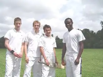 Joueurs de cricket à Chavagnes.