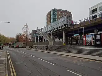 Image illustrative de l’article Crossharbour (DLR)