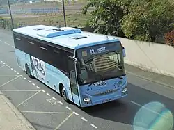 Iveco Crossway R.D.S de chez HM Voyages portant la décoration créée en 2005