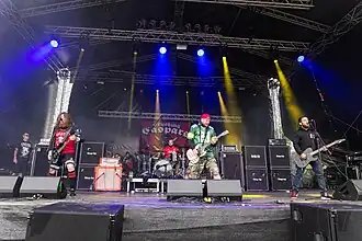 Description de cette image, également commentée ci-après