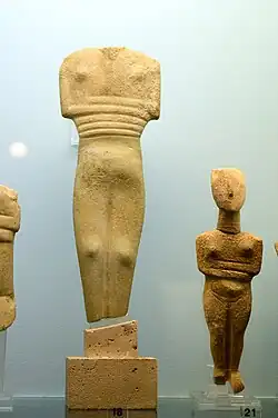 Figurines cycladiques. EC II, 2800-2300 av. J.-C.