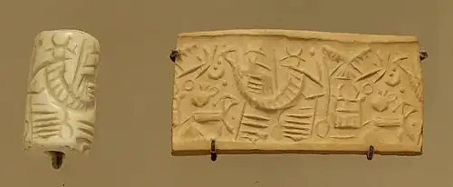 Sceau-cylindre du DA III, avec son empreinte : scène de combat mythologique.