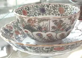 Bol en porcelaine chinois, époque Qing.