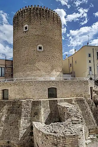 Image illustrative de l’article Tour angevine (Bitonto)