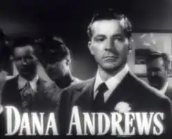 Dana Andrews dans le rôle de Fred Derry