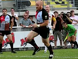 Description de l'image Danny_Ward_Quins.JPG.