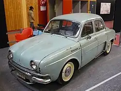 Une Dauphine export USA.