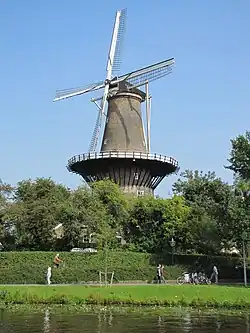 Moulin "De Valk" à Leyde.