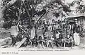 Porteurs Ndumu. Entre Lekéty (Alima) et Franceville (Ogooué), vers 1900