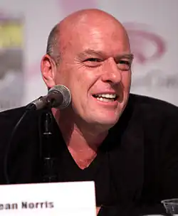 Dean Norris interprète Big Jim.