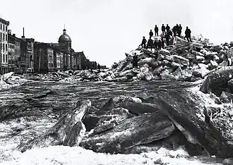 Débâcle, rue des Commissaires, vers 1884