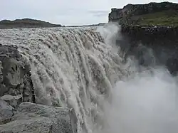 Dettifoss, la chute d'eau la plus puissante d'Europe.