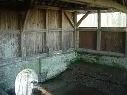 Le lavoir sur le Bétrot.