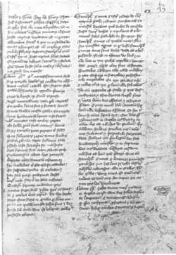 Texte calligraphié sur deux colonnes.