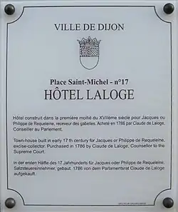 Plaque d'information trilingue