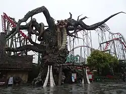 Dinoconda à China Dinosaurs Park.