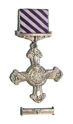 Distinguished Flying Cross (Royaume-Uni)