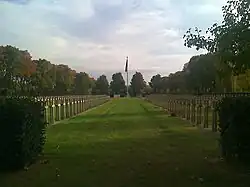 Division 17 : carré militaire français de la 2de&nbsp;Guerre mondiale.