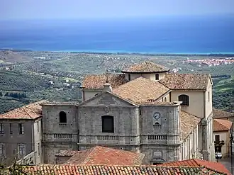 Vue sur la mer depuis le haut de la cathédrale.