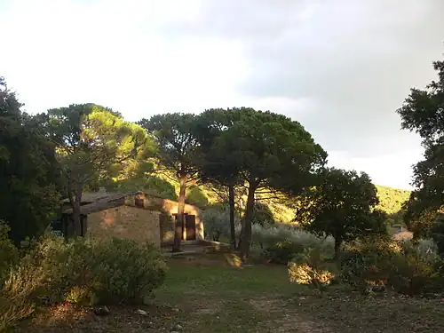 Un ensemble bâti et paysager situé en secteur Agricole Monument Historique.