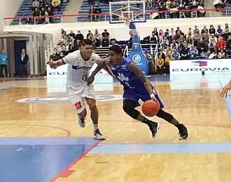 Image illustrative de l’article Dominez Burnett