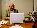 Dominique Jamet dans son bureau de France-Soir à Paris en 2007.