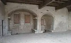 Château (préau).