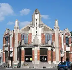 La Maison du peuple de Dour (style Art déco).