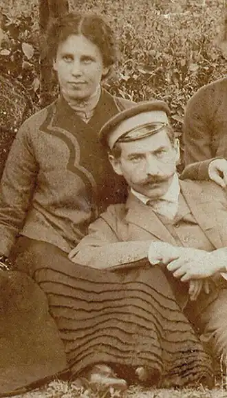 Photographie du Docteur Stanisław Krzyżanowski en compagnie de son épouse Janina Krzyżanowska.