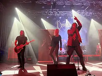 Description de cette image, également commentée ci-après